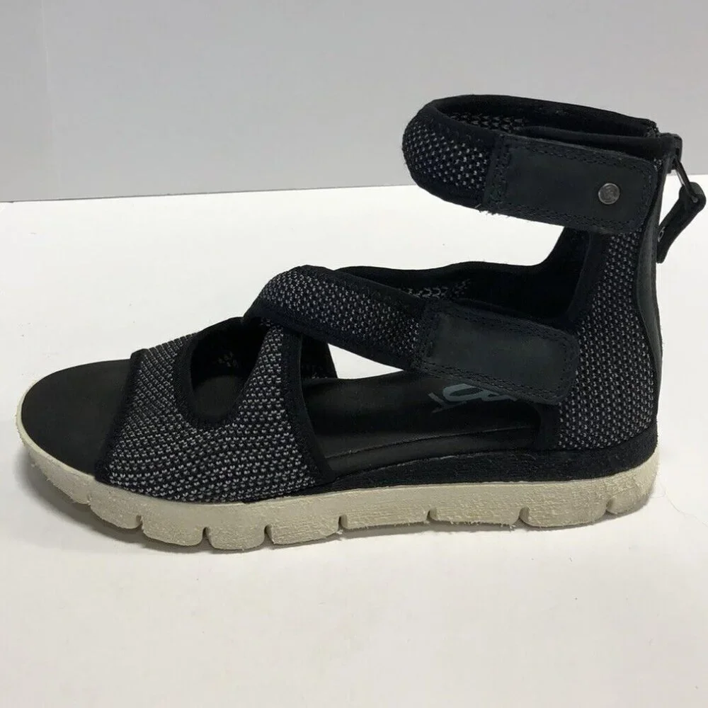 OTBT Women's Circuit Sandals Black, Size 6.5 M